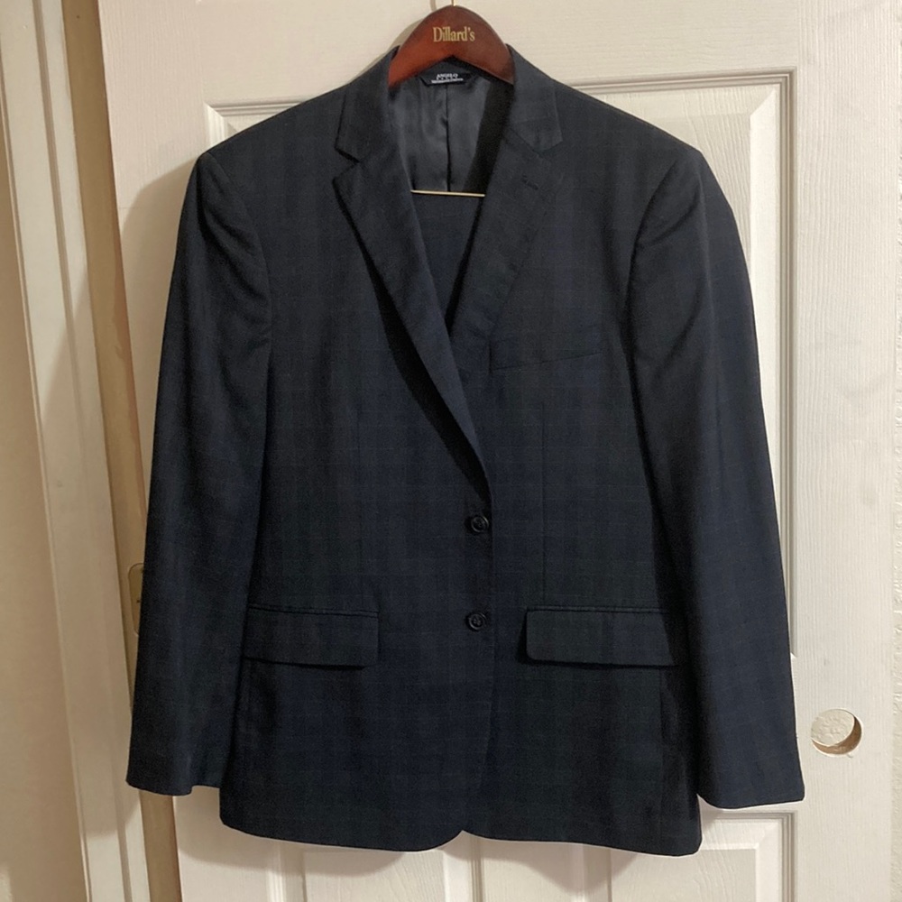 2 pieces men’s suit